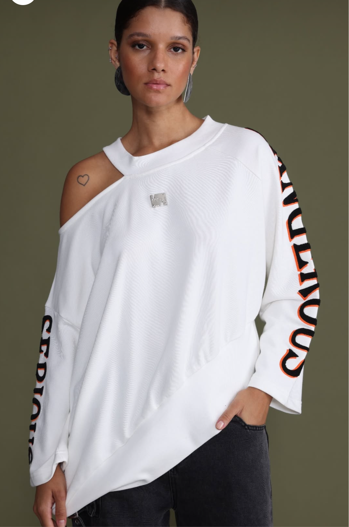 Vejle asymmetrical Sweater