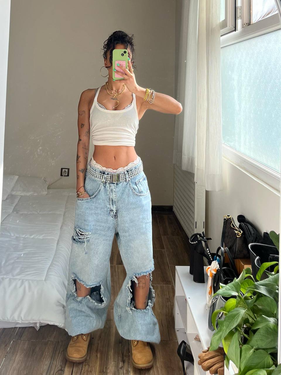 The Baggy Ripped Denim (2 colors)
