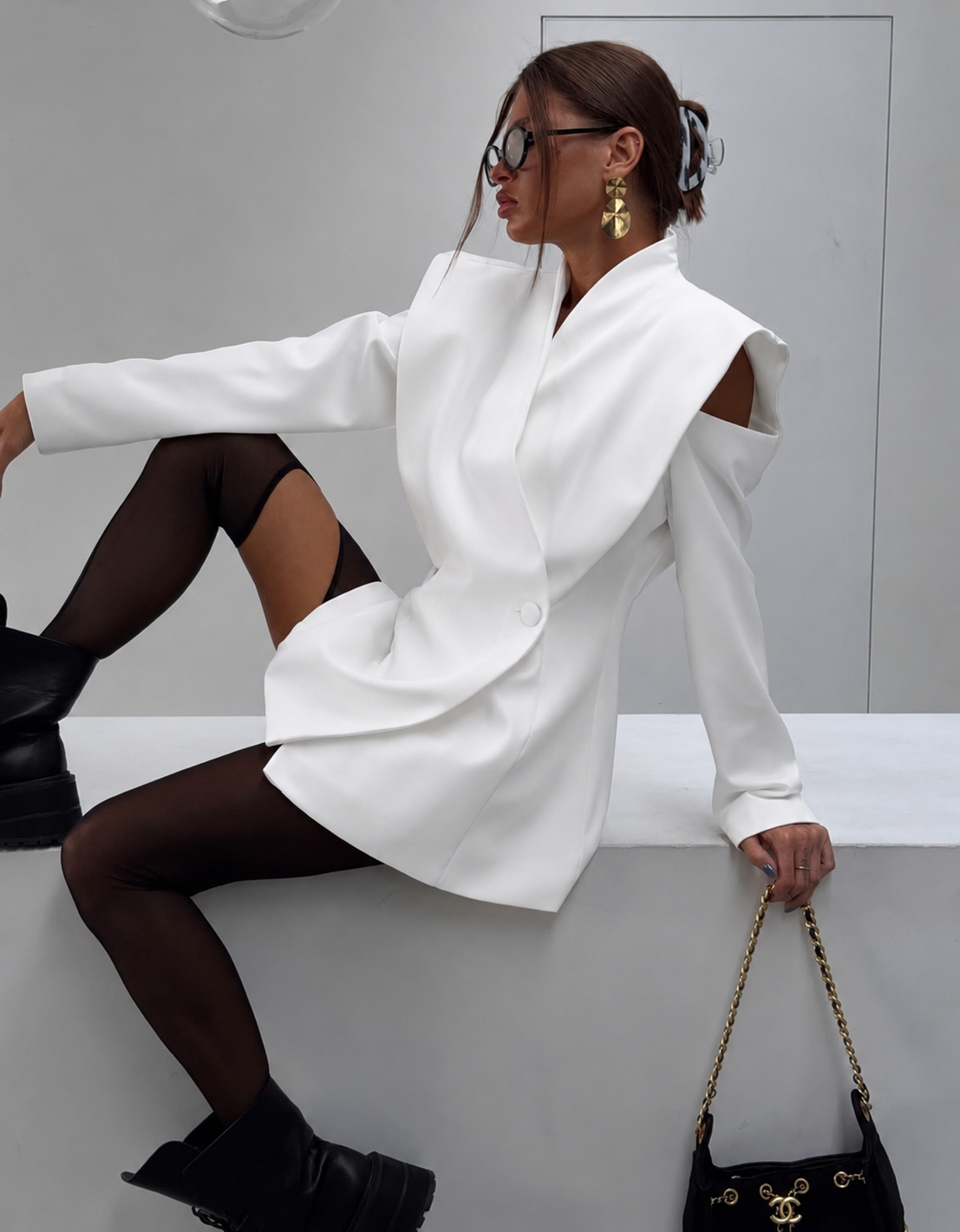 Elowen Open Shoulder Blazer