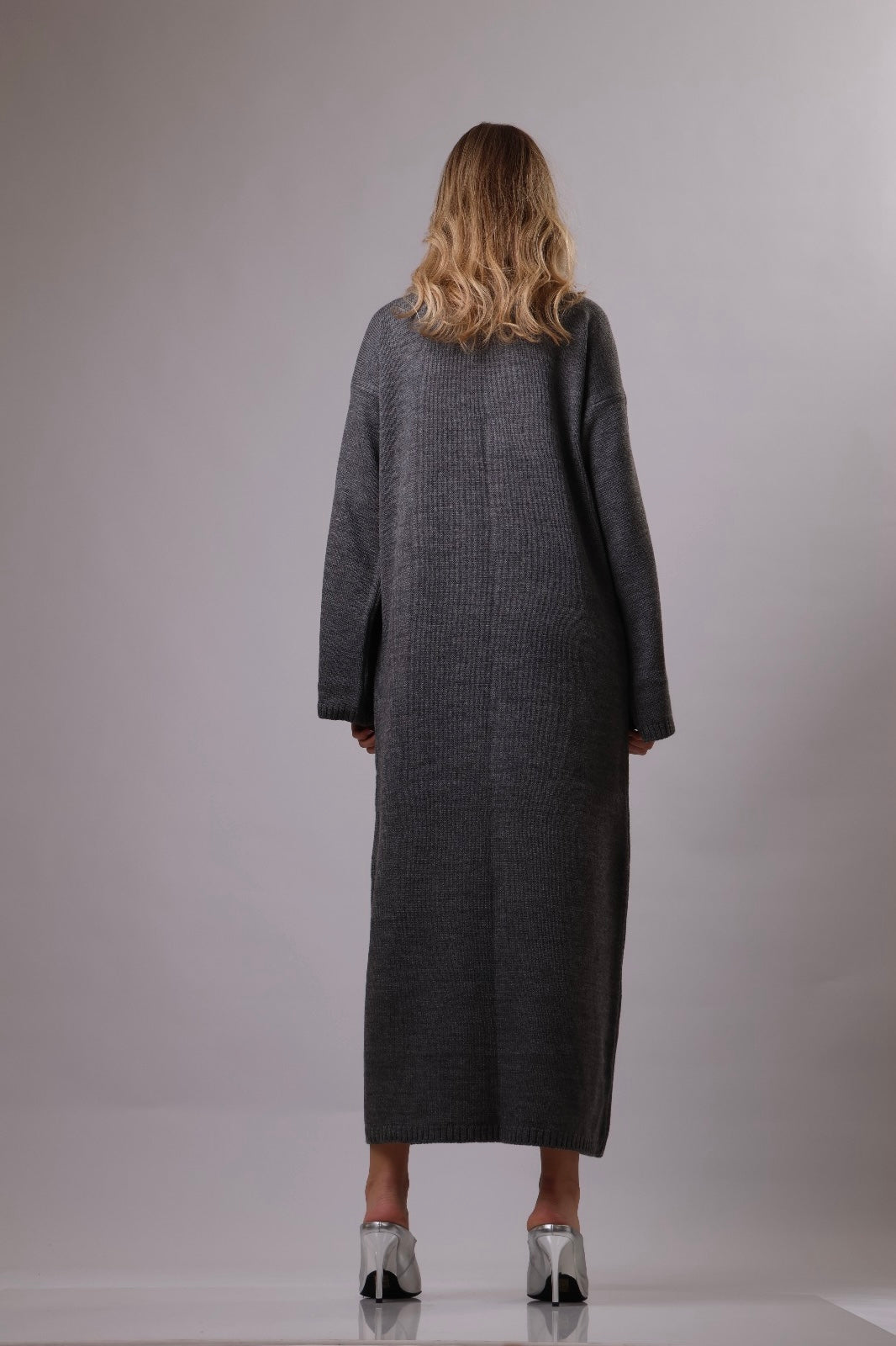 Vienna ٨ Cut-Out Top