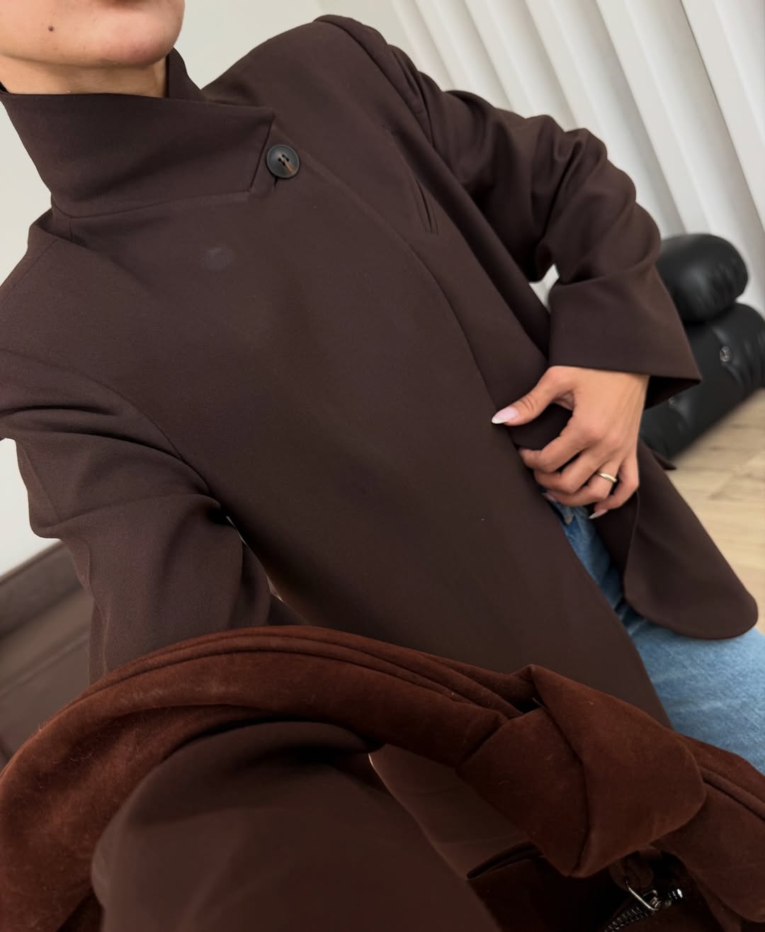 Oyi Asymmetrical Blazer