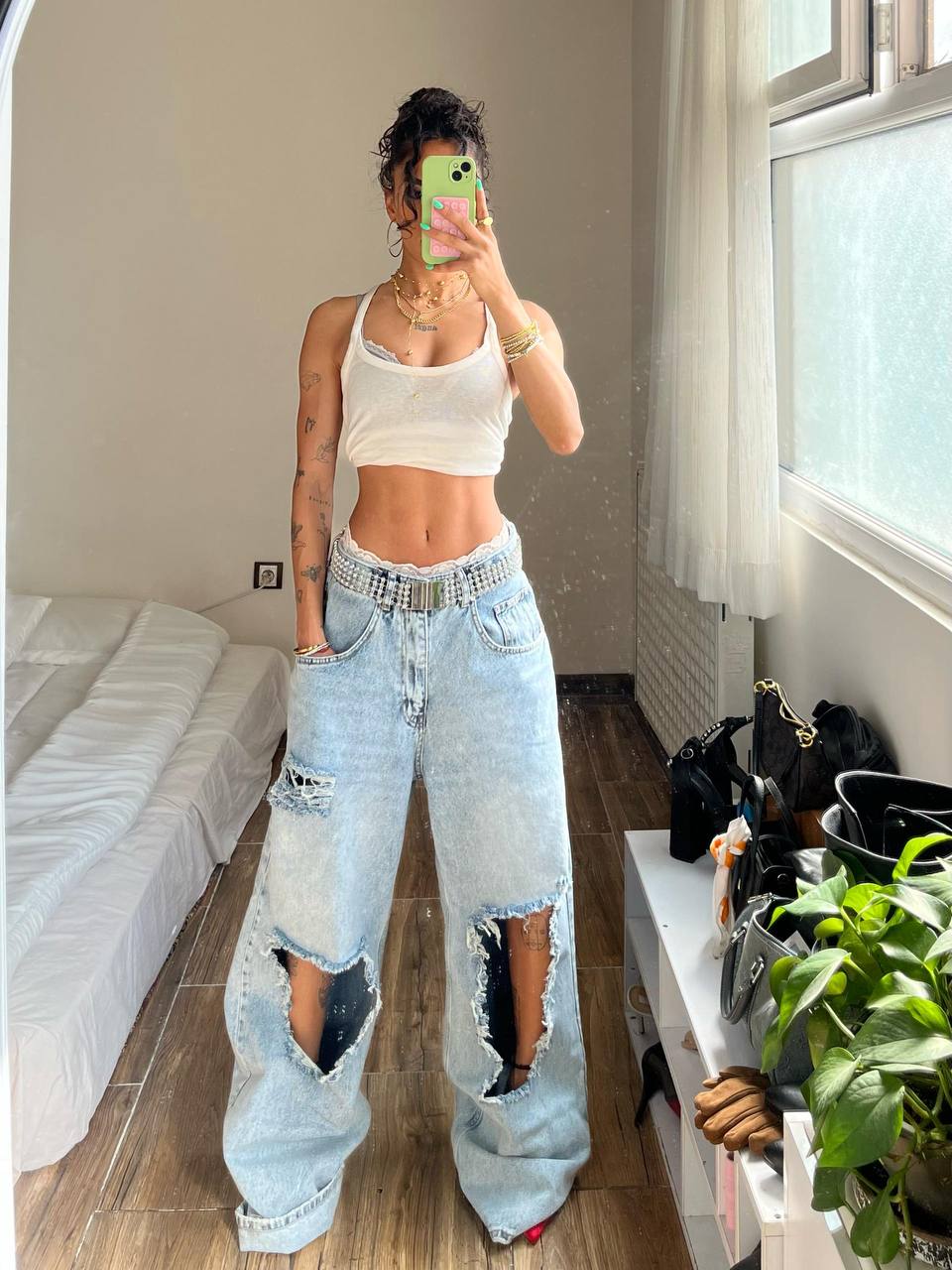 The Baggy Ripped Denim (2 colors)