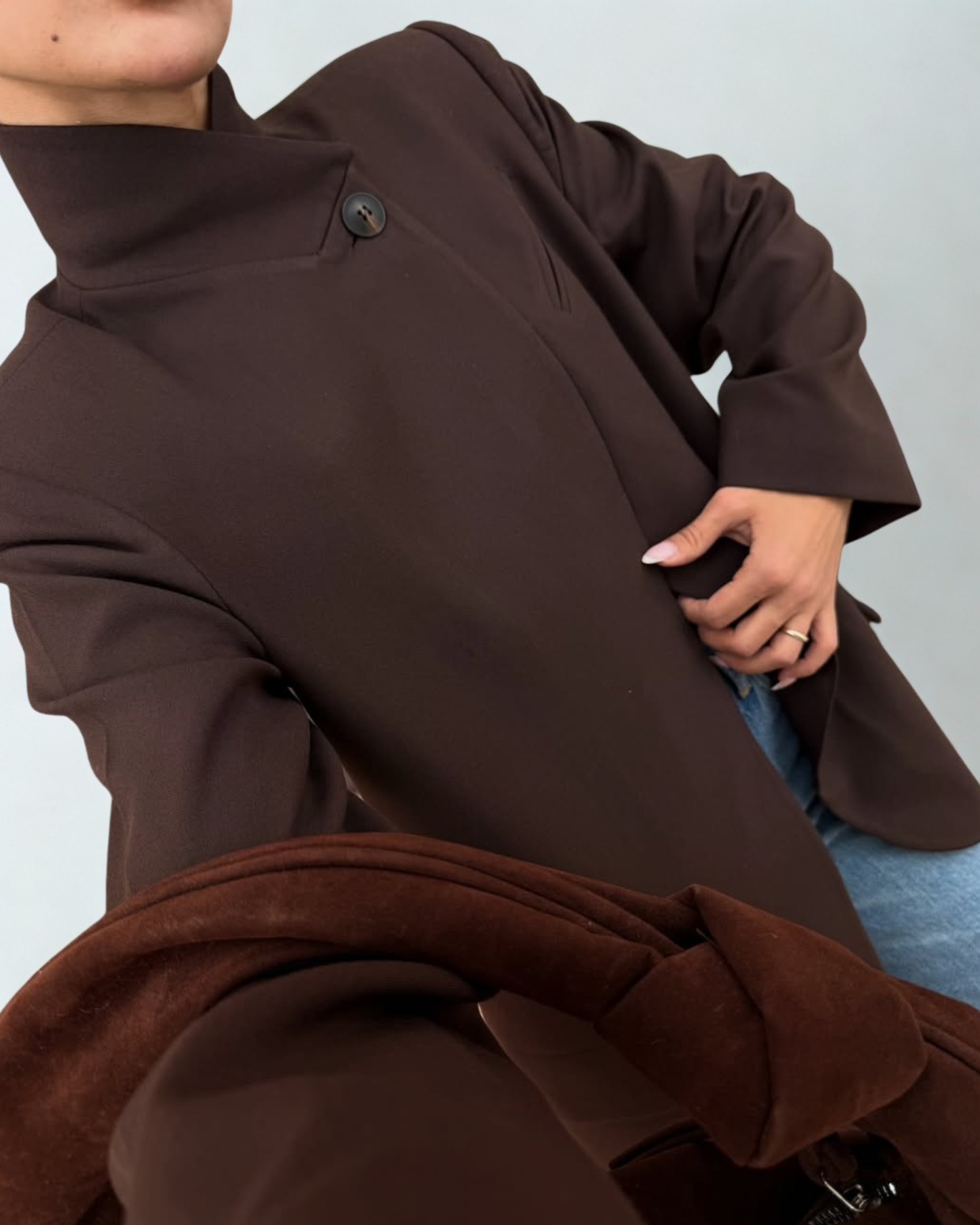 Oyi Asymmetrical Blazer