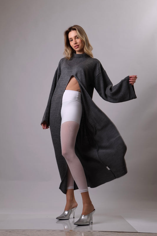 Vienna ٨ Cut-Out Top