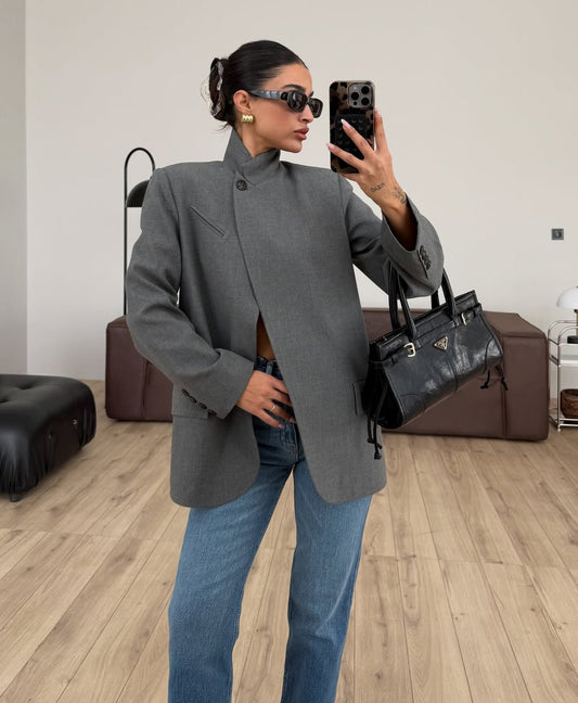 Oyi Asymmetrical Blazer