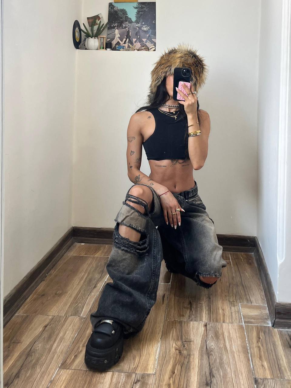 Kaia Twisted Baggy Ripped Denim